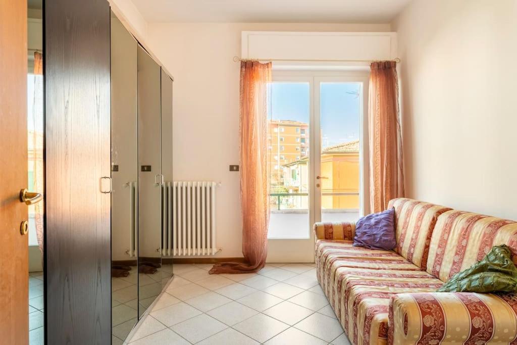 Chic Italian Escape - Casa Vacanze Lorusso Монтекатини Терме Екстериор снимка