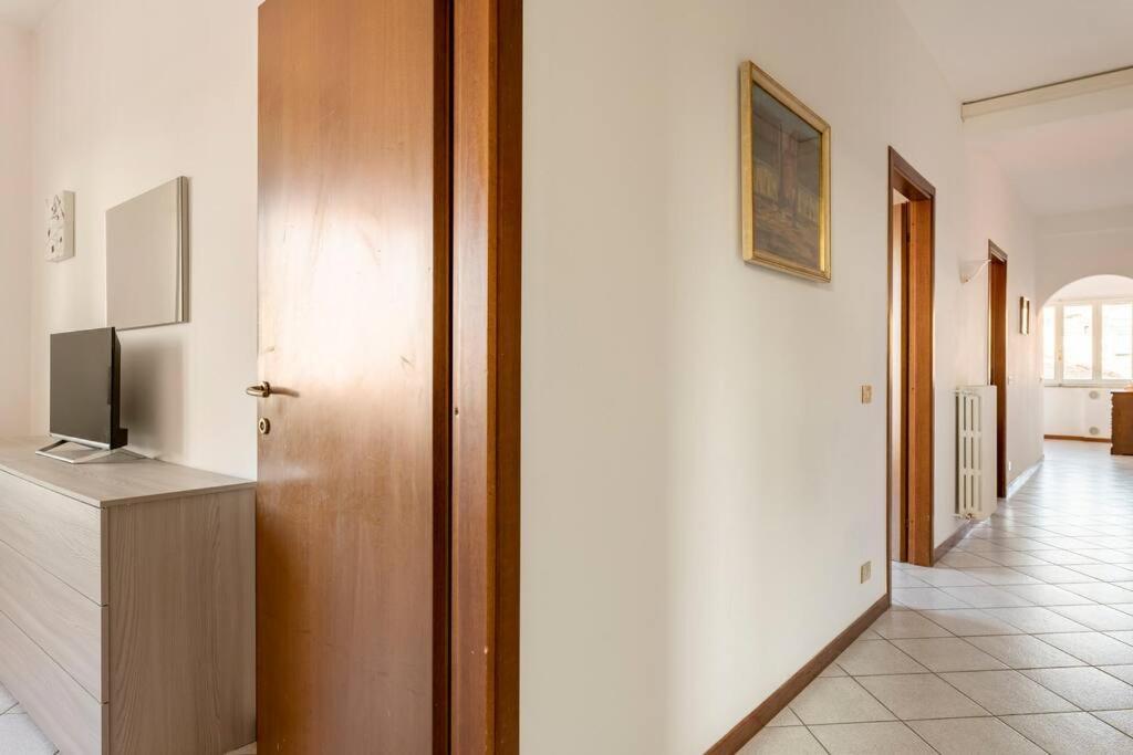Chic Italian Escape - Casa Vacanze Lorusso Монтекатини Терме Екстериор снимка