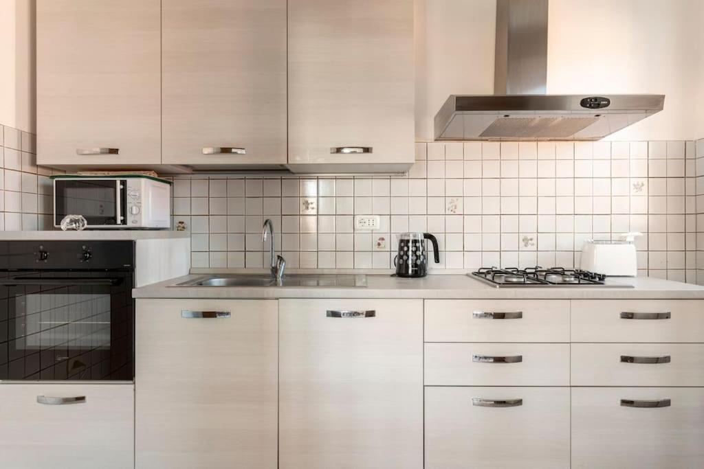 Chic Italian Escape - Casa Vacanze Lorusso Монтекатини Терме Екстериор снимка